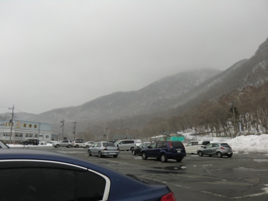 雪にかすむ黒檜山