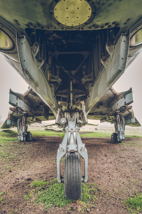 20180321_abandoned_fighter_aircraft_6.jpg