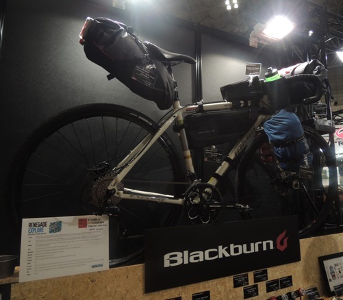 Blackburn OUTPOSTバイクパッキングアイテム 本格キャンプツーリング
