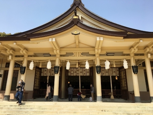 湊川神社　本殿