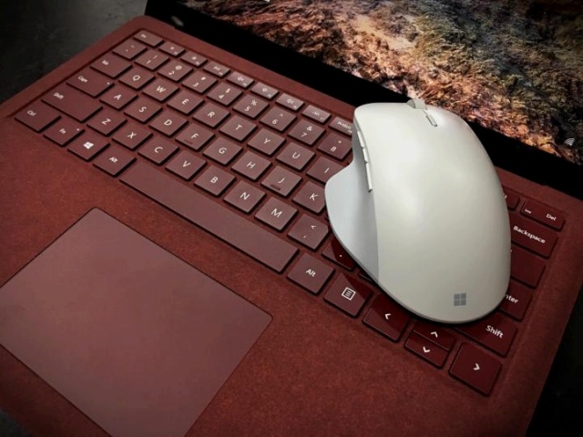 Surface_Precision_Mouse_24.jpg