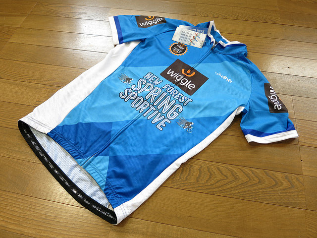 dhb_Wiggle_New_Forest_Spring_Sportive_Jersey_01.jpg